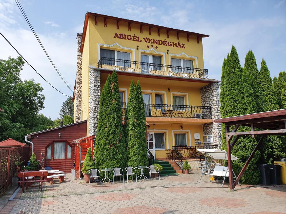 Abigel Vendeghaz Ξενοδοχείο Μίσκολτς Εξωτερικό φωτογραφία
