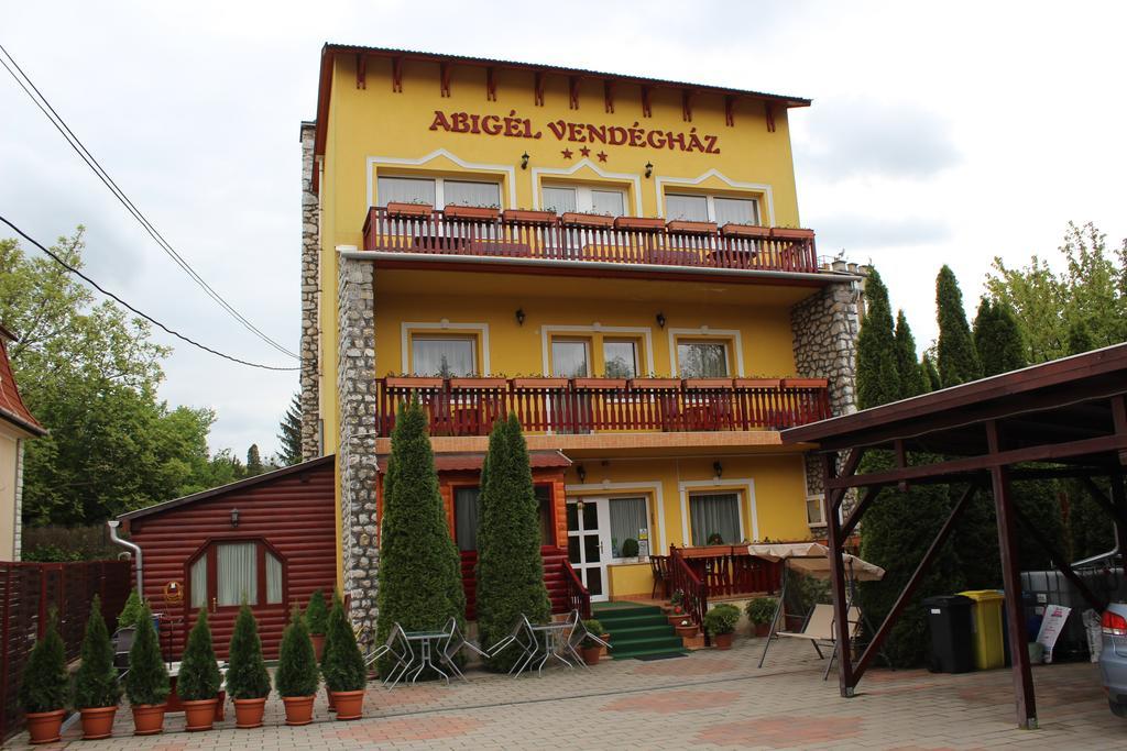 Abigel Vendeghaz Ξενοδοχείο Μίσκολτς Εξωτερικό φωτογραφία